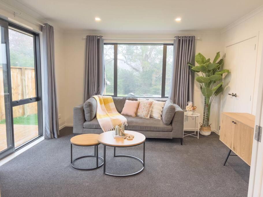 Rotorua Sunshine Brand New 4 Bedroom House Exterior photo